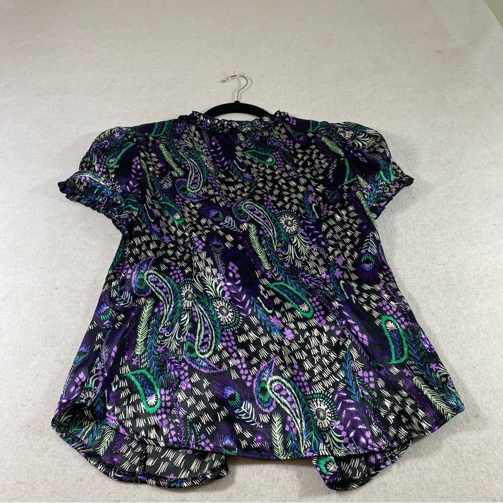 Chime Paisley Button Down Blouse Top Short Sleeve Sharkbite Hem LG Peaco…